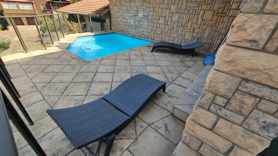 4 Bedroom Property for Sale in Birdwood Estate North West